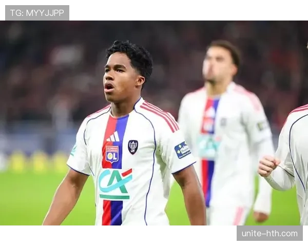 恩德里克训练方式引热议:创新方法全面提升年轻球员竞技与心理素质 恩德里克训练方式引热议:创新方法全面提升年轻球员竞技与心理素质