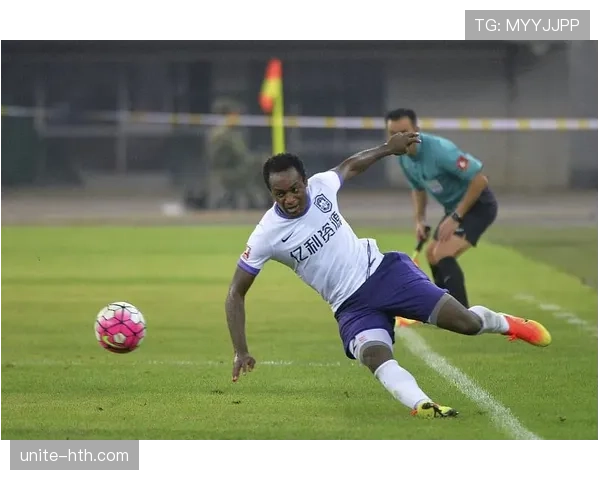 苏亚雷斯持续展现惊人进攻能力，助力球队近期表现稳健